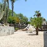 Zest House לינה וארוחת בוקר 3*