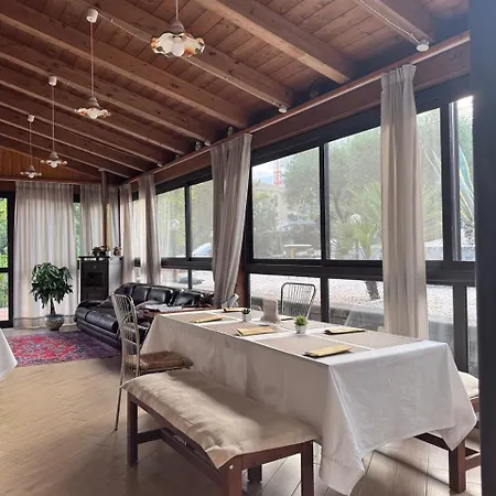 Bed and Breakfast Zest House Santa Venerina